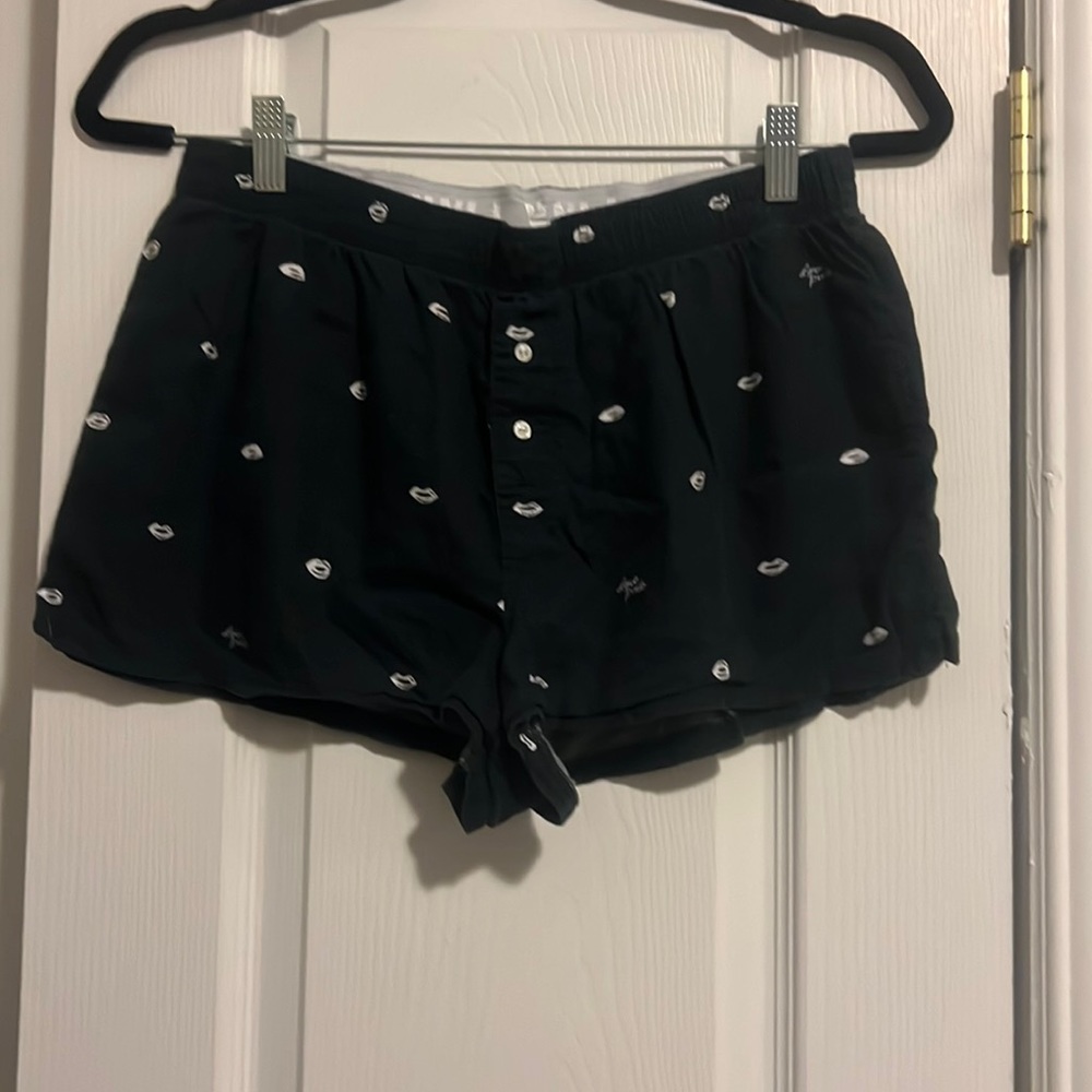 Pink by Victoria Secret girls boxer sleep shorts